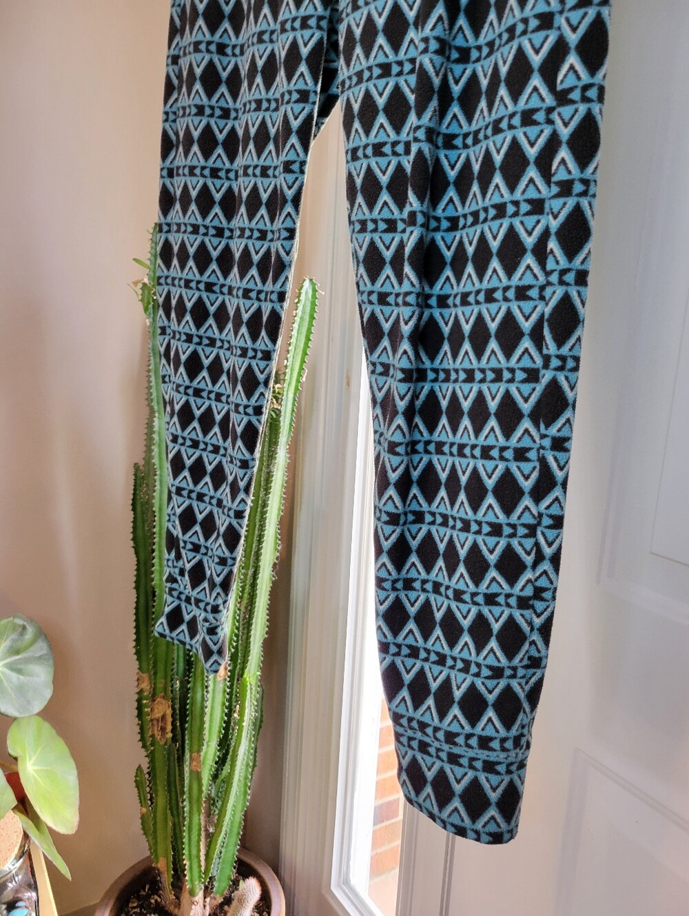 Patagonia Synchilla Aztec Tribal Geometric Diamond Pattern Fleece Pants, Size S - Picture 3 of 8